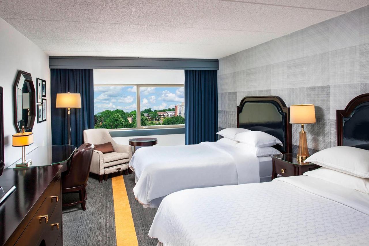 Sheraton And Conference Center 3* Syracuse