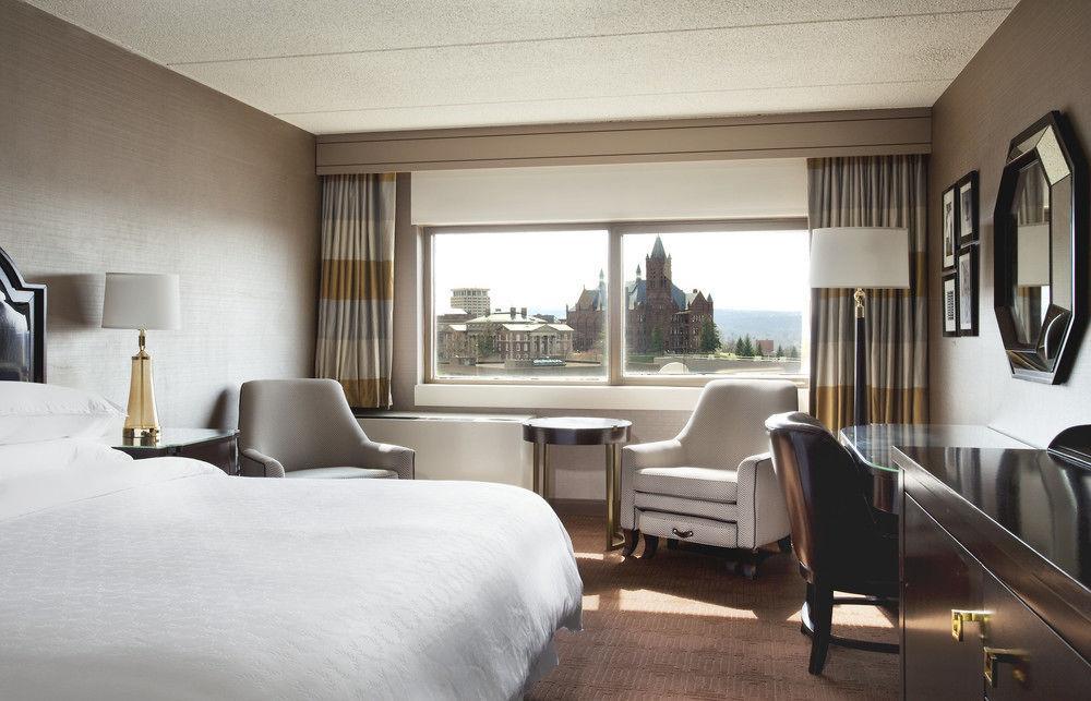 Sheraton And Conference Center Hotel 3*