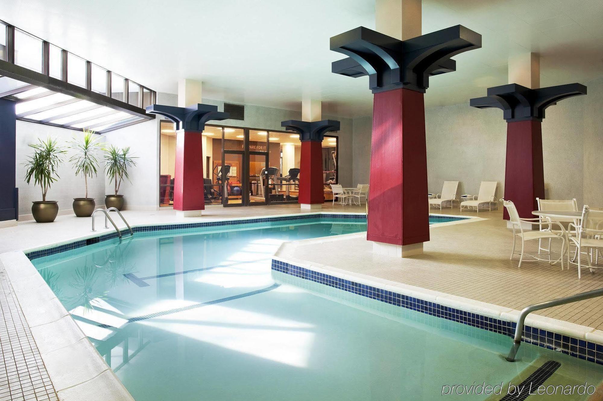 Hotel Sheraton And Conference Center 3*
