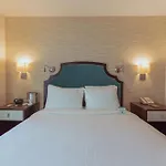 Hotel Skyler Syracuse, Tapestry Collection By Hilton