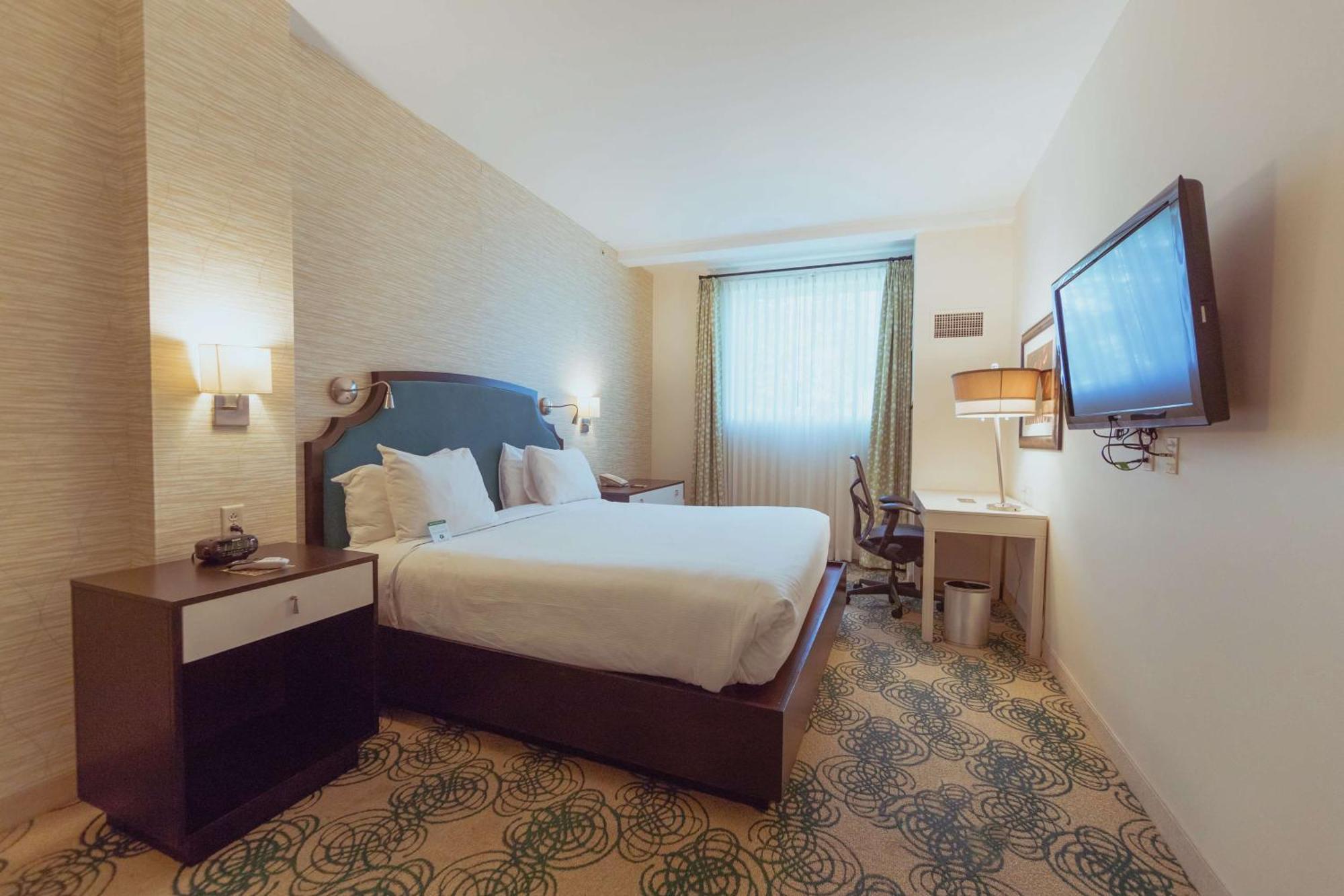 Hotel Skyler Syracuse, Tapestry Collection By Hilton